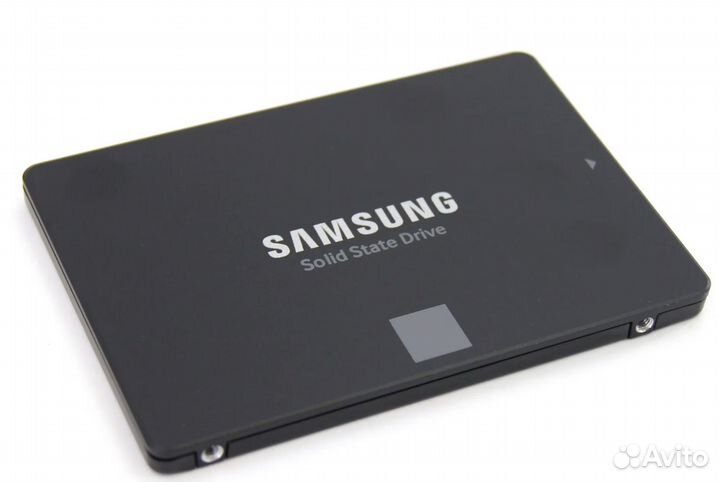 SSD Samsung 870 evo 500GB Новый на гарантии