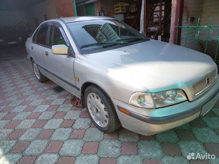 Volvo S40 1.9 МТ, 1998, 154 000 км