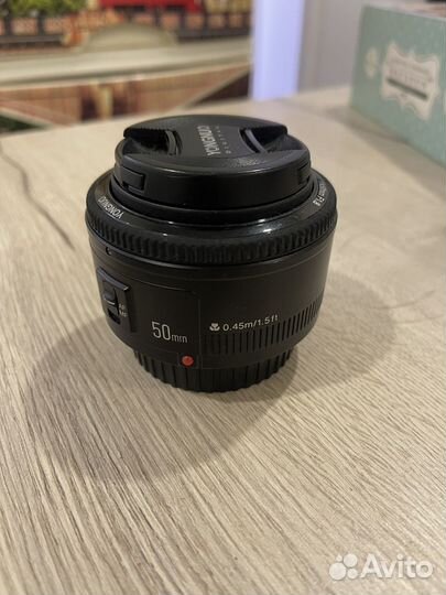 Объектив Yangnuo 50mm 1.8