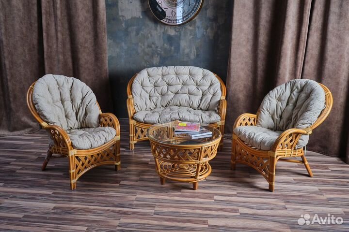 Комплект мебели из натурального ротанга. Индонезия