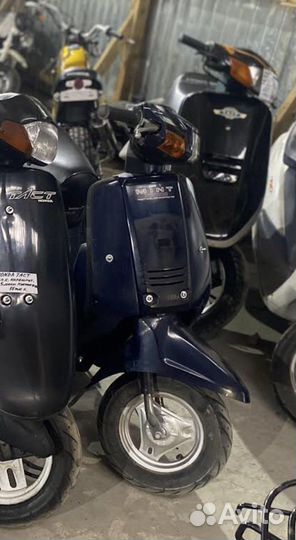 Скутер Yamaha Mint (Ямаха Минт) 49 кубов. Япония