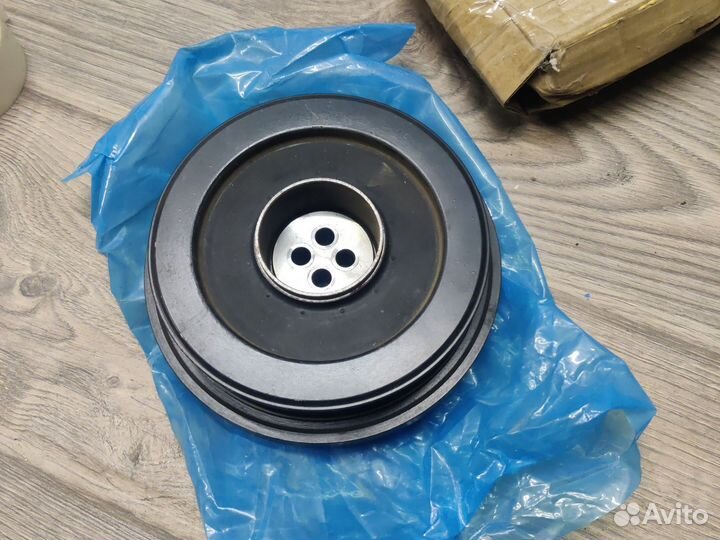 Шкив коленвала BMW X5 E70 N57