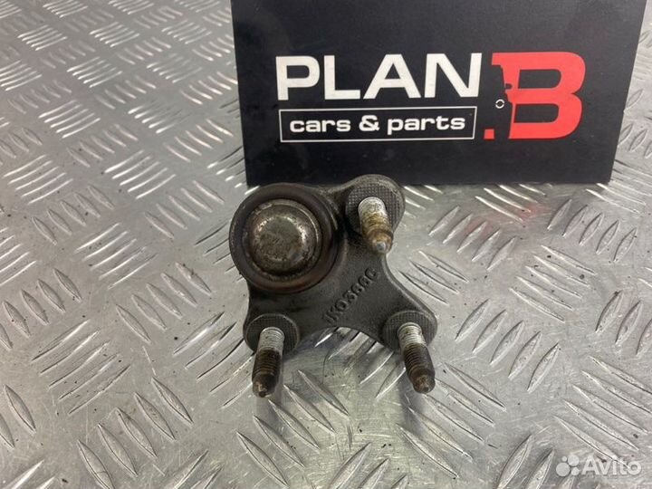 Шаровая опора передняя правая Volkswagen Golf MK5