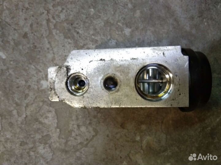 Клапан кондиционера Гранта,Калина 2