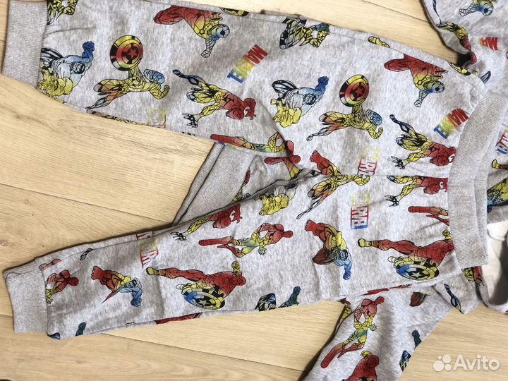 Костюм H&M Marvel на флисе 90-116