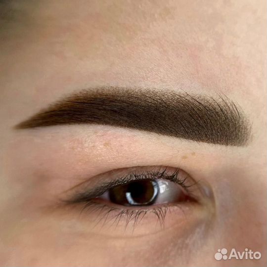 Модели на перманентный макияж бровей