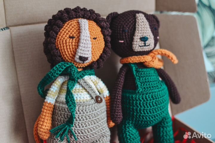 Вязаная игрушка Лев ручная работа