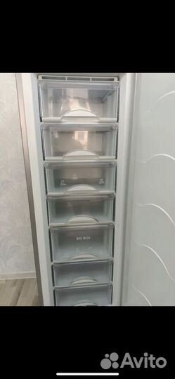 Холодильник новый