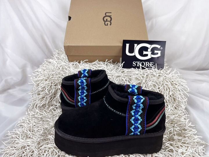 UGG classic ultra mini braid plat boot black