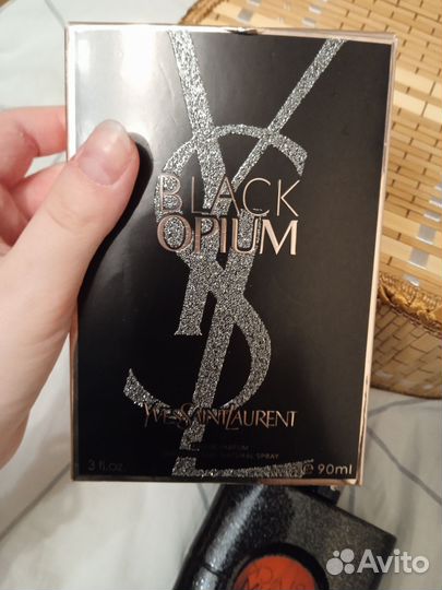 Yves Saint Laurent Black Opium Le Parfum духи 90мл