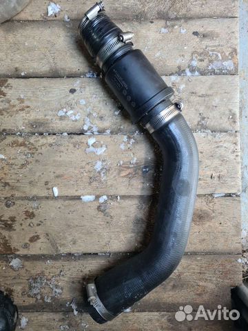Патрубок интеркулера форд транзит правый