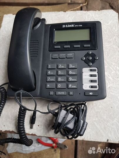 Телефон D-Lihk d 150