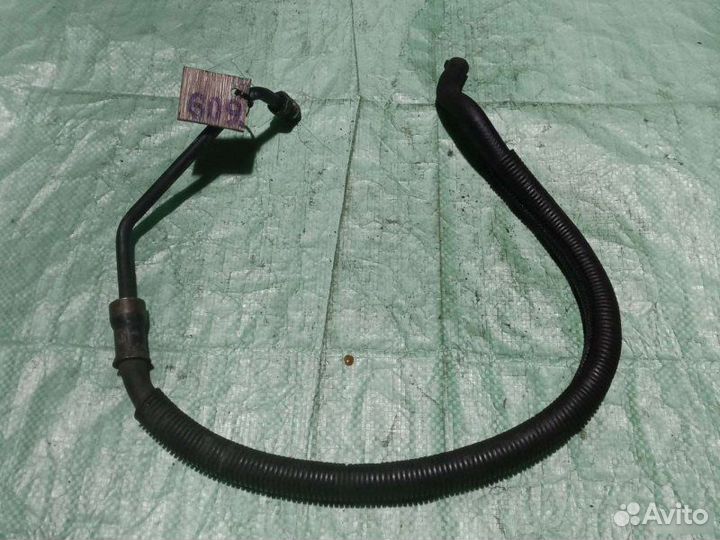 Шланг гидроусилителя Volkswagen Passat B3