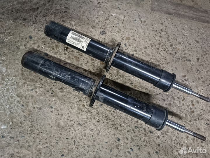 Передние стойки bmw x 5