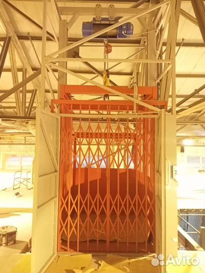 Грузовой подъёмник под заказчика