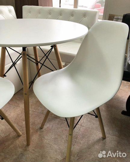 Стул кухонный Eames