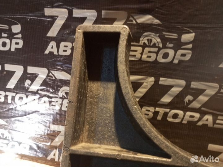 Ящик для инструментов Ford Focus 2 Хэтчбек