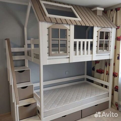 Кроватки двухъярусные новые