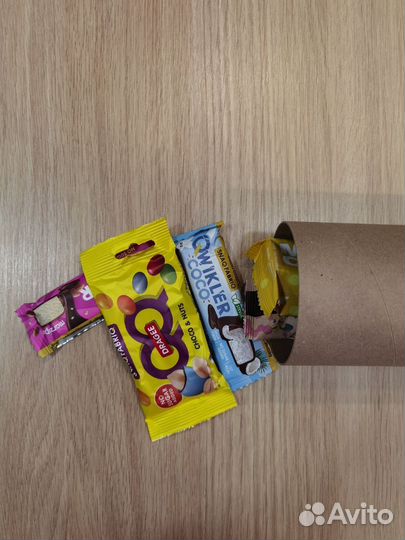 Картонные тубусы с металлической крышкой новые