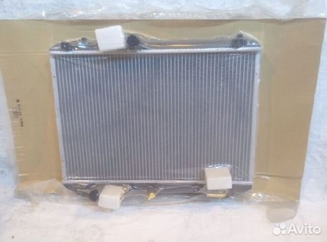 Радиатор охлаждения SAT SK0008 АКПП Suzuki Swift Z