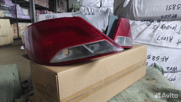 Задние фонари на hyundai solaris 1