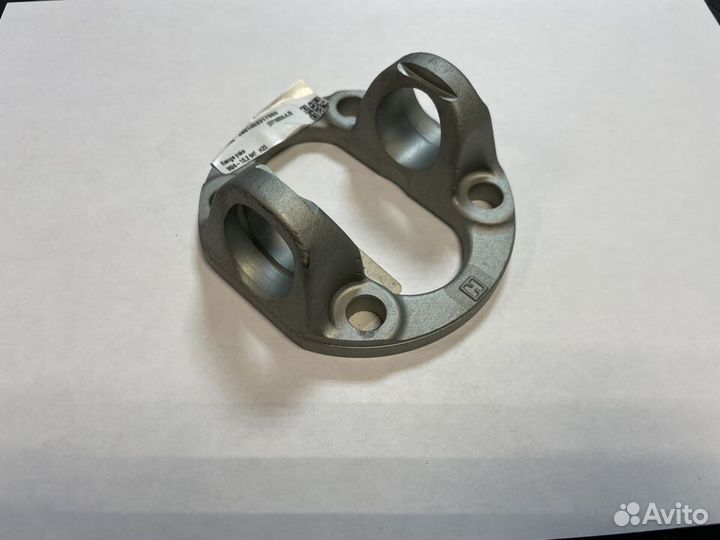 Фланец переднего кардана 24х62 Mercedes w221