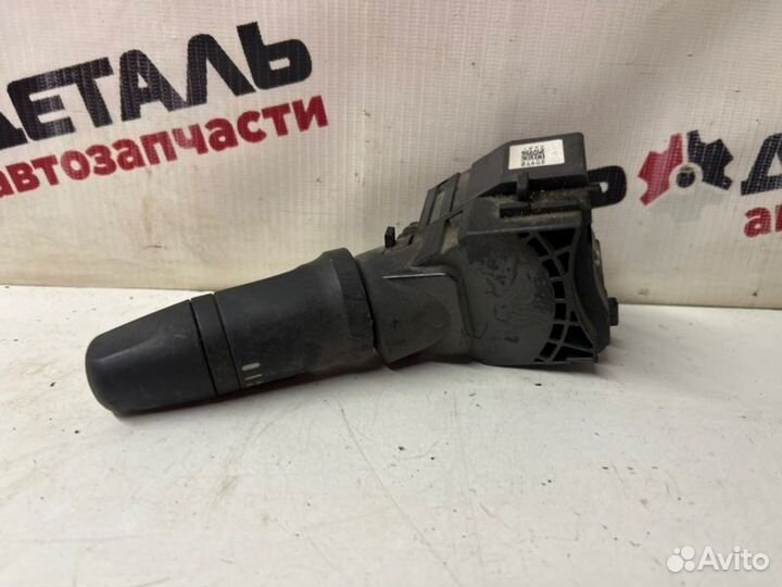 Подрулевой переключатель дворников Nissan Primera