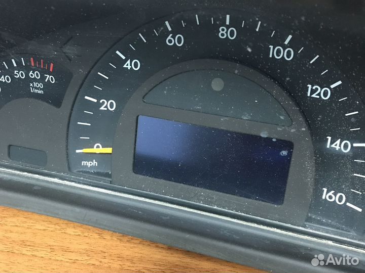 Щиток приборов Mercedes w203