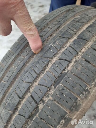 Pirelli Ice 215/60 R17