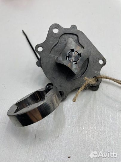 Насос масляный Toyota Vitz SCP10 1szfe 2003