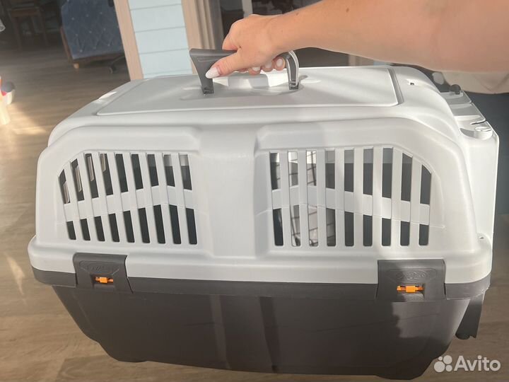 Переноска для животных пластиковая большая