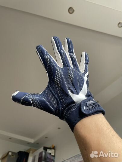 Перчатки для американского футбола nike