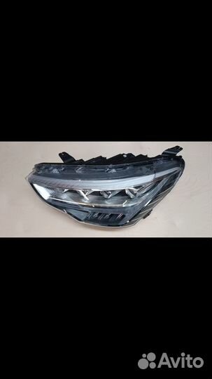 Левая фара Haval F7