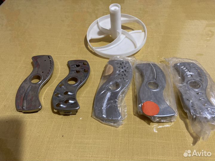 Запчасти к блендеру Braun б/у