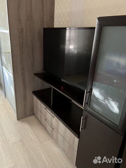 Тумба под телевизор бу