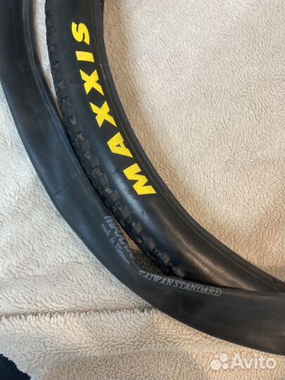 Велосипедная покрышка 29 maxxis recon race 2.35