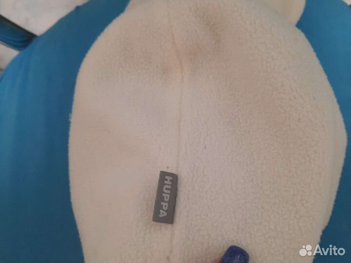 Шапка и варежки huppa