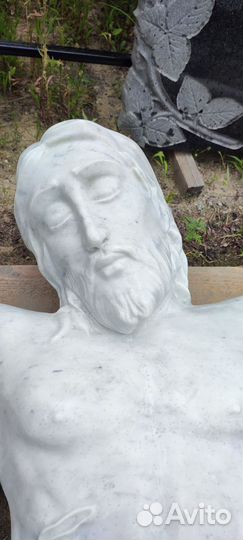 Скульптура Иисуса Христа