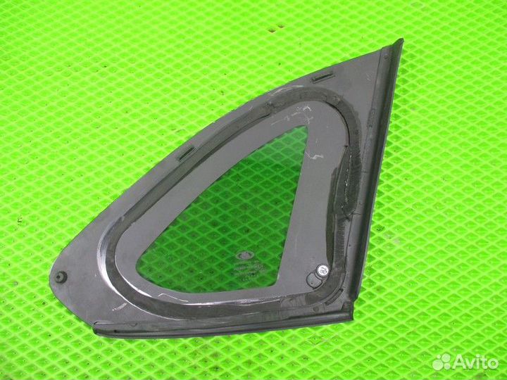 Стекло кузовное глухое левое LADA Xray