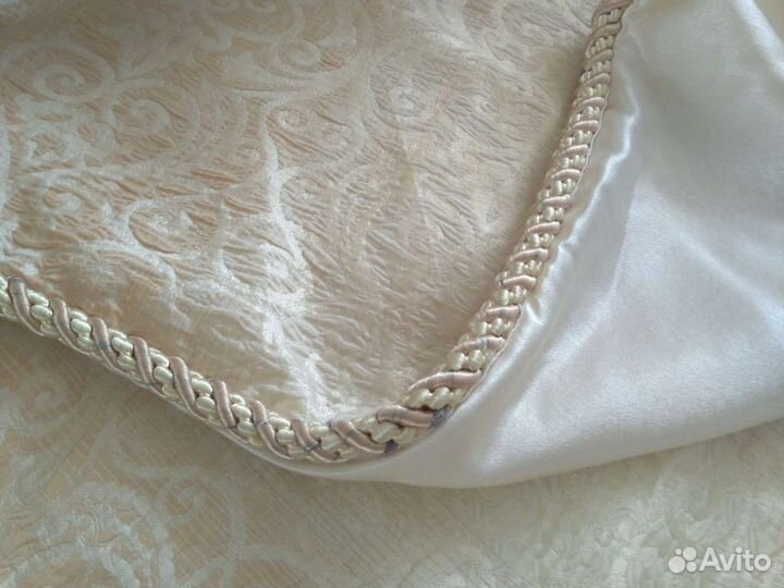 Покрывало на кровать 150х200см