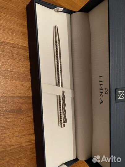 Ручка из серебра Ника