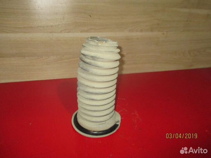 Пыльник переднего амортизатора Nissan X-Trail T32