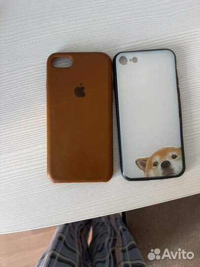 Чехлы на iPhone 8