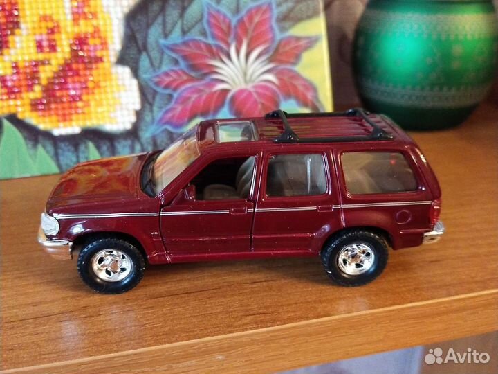 Машинки модельки