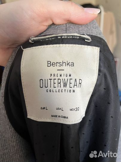 Пальто Bershka L