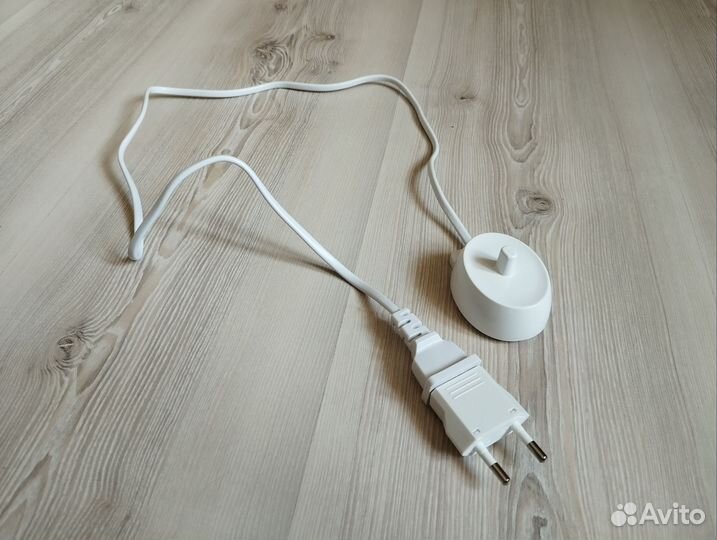 Зарядка для электрической зубной щетки Oral-B