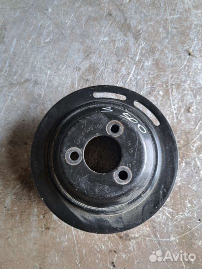 Шкиф двухконтурного насоса на Mercedes w220