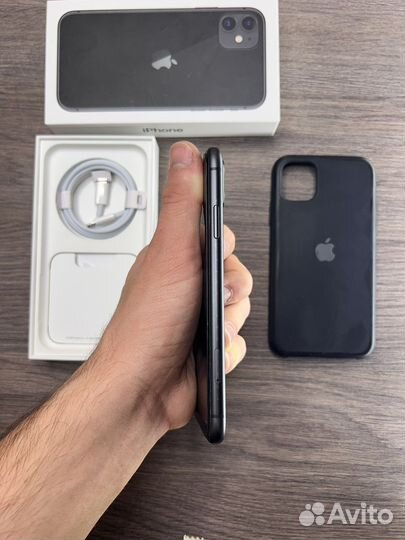 iPhone 11, 128 ГБ