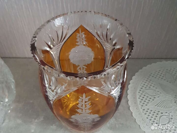 Ваза хрустальная