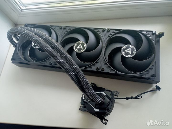 Водяное охлаждение Arctic Freezer II 420